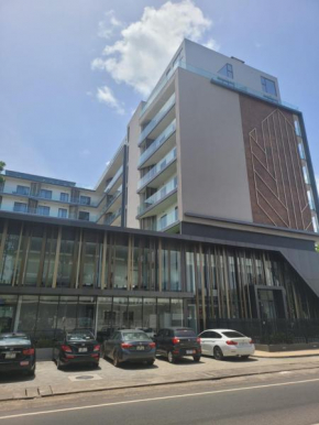 RT PROPERTIES @ THE LENNOX AIRPORT RESIDENTIAL